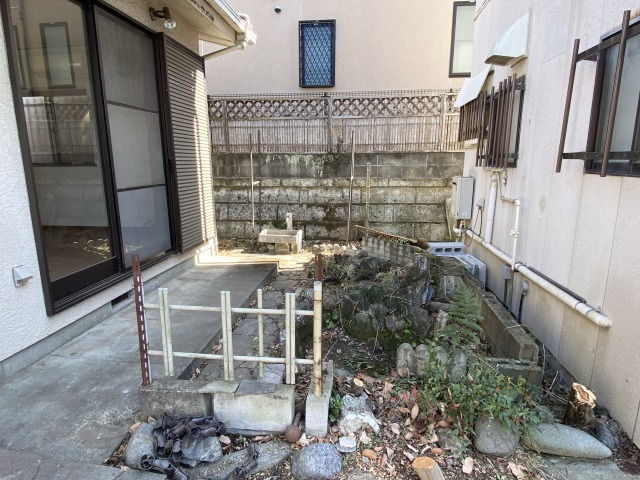 あきる野市雨間　中古戸建の庭|ガーデニングなど楽しめます♪