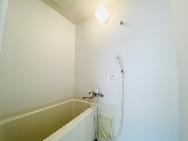 あきる野市雨間　中古戸建の浴室|事務所浴室