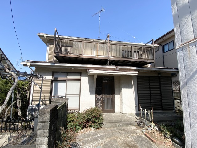 あきる野市雨間　中古戸建の外観