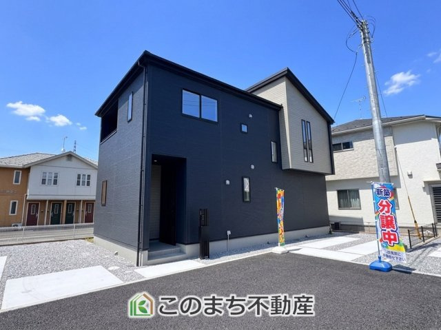 グラファーレ宇都宮市上戸祭2期の外観|本日ご内覧できます(*^^*)
お電話でのお問合せが非常にスムーズです！
現地直接集合のお待ち合わせも大丈夫です！
お気軽にお問合せ下さい(^^)/