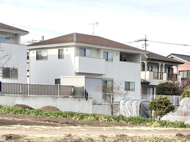 【中古戸建】高崎市箕郷町矢原の外観|■外観｜ここから始まる「日常」はご家族にとってかけがえのない時間となります。少しでも豊かに、快適に。