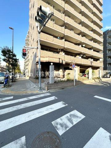 ライオンズマンション東大島第二の外観