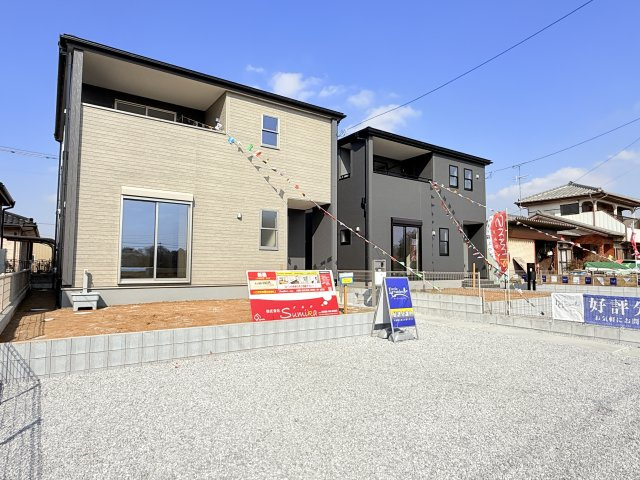 結城郡八千代町東原　新築戸建て　2号棟の外観|カースペース並列3台可能♪庭付き！