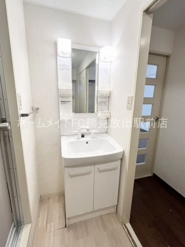 大東市諸福７丁目の賃貸マンションの独立洗面台