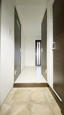 【玄関】 | ピアシティ医大東