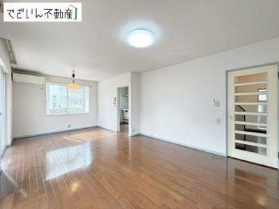 【居間・リビング】 | 熊谷市万吉　中古住宅   | 現地(2026年4月撮影)