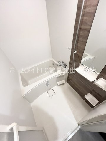 大阪市城東区放出西３丁目の賃貸マンションの浴室