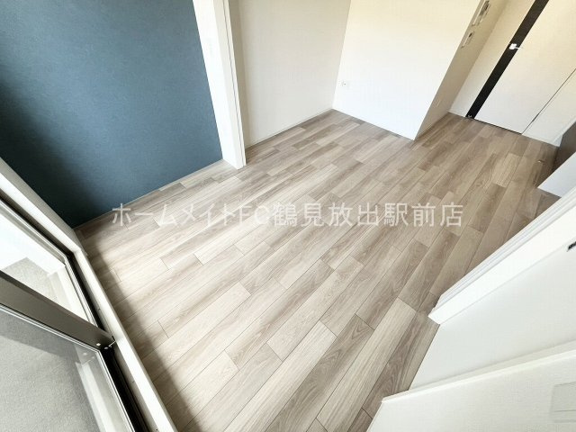 大阪市城東区放出西３丁目の賃貸マンションの洋室