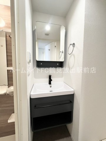 大阪市城東区放出西３丁目の賃貸マンションの独立洗面台