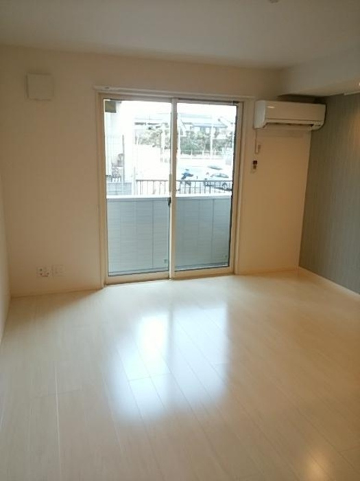 アウラ西船の居間・リビング