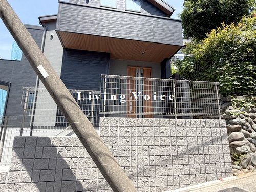 【エントランス】 | 【仲介手数料０円】相模原市南区上鶴間1丁目　新築一戸建て | 相模原市南区上鶴間1丁目　新築一戸建て