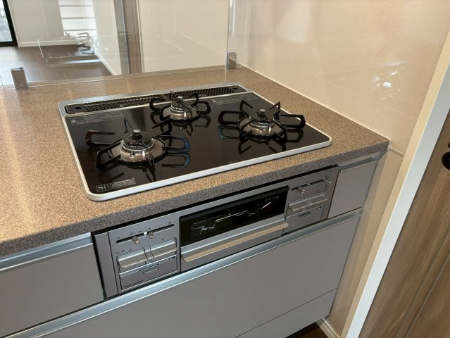 プランタウン清末鞍馬Ⅲのキッチン