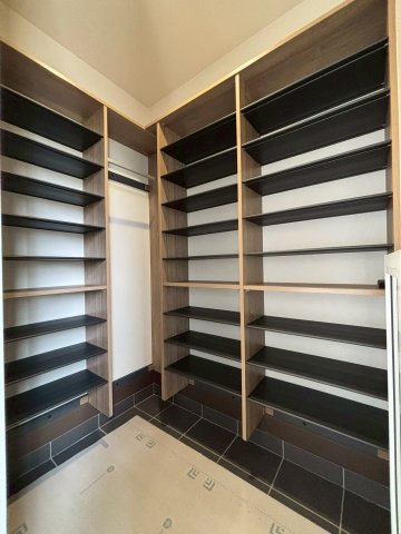 プランタウン清末鞍馬Ⅲの玄関