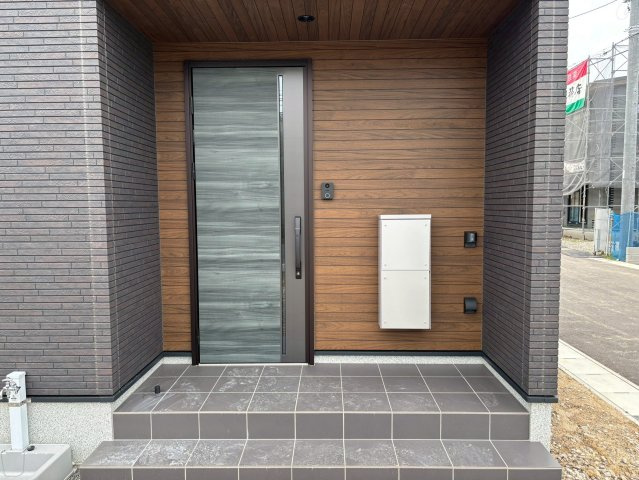 プランタウン清末鞍馬Ⅲの玄関