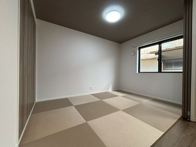 プランタウン清末鞍馬Ⅲの和室