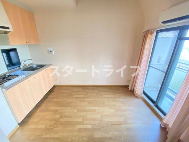 大阪市淀川区西中島１丁目の賃貸マンションの寝室