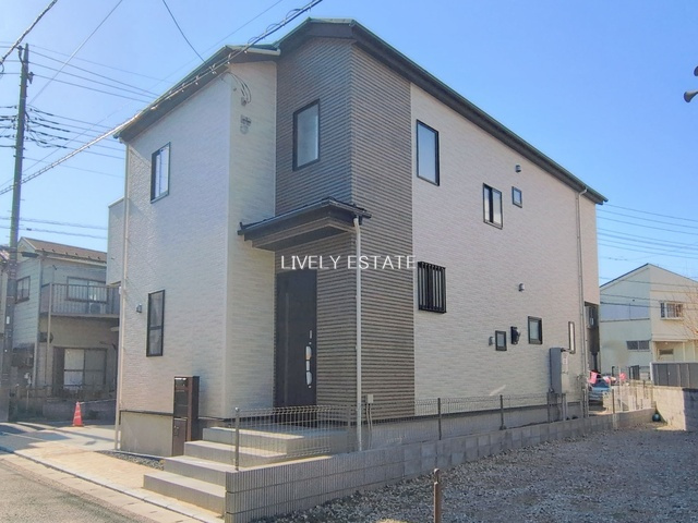 草加市新里町 新築分譲住宅 全3棟 3号棟の外観
