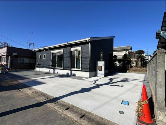 【駐車場】 | 土浦市天川2丁目　新築戸建 | 是非一度、ご家族そろってご内覧ください♪