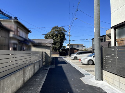 【前面道路含む現地写真】 | 安城市根崎町南根　戸建