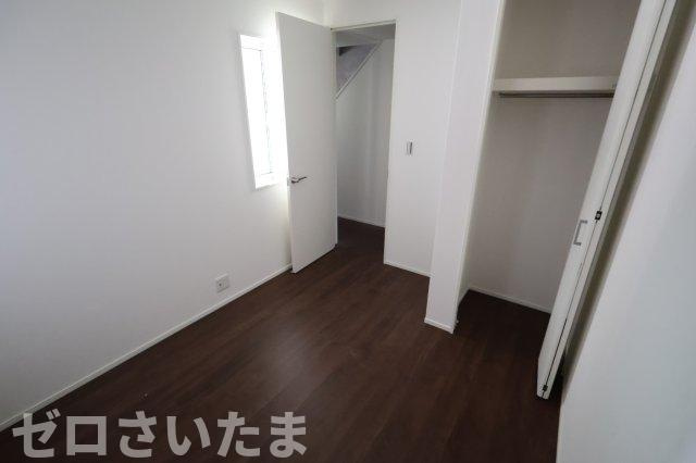 《仲介手数料無料》大宮区天沼町２丁目1043-2新築一戸建てメルディアの洋室