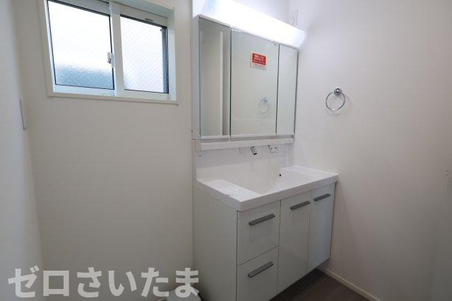 《仲介手数料無料》大宮区天沼町２丁目1043-2新築一戸建てメルディアの独立洗面台