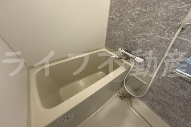 S-RESIDENCE緑橋駅前の浴室|コンパクトで使いやすいお風呂です