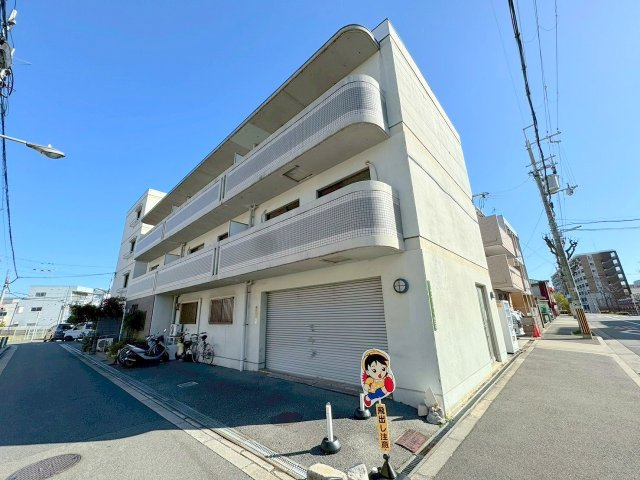 サンサーラ新大阪の外観