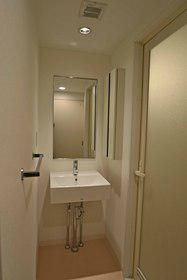 セレリーオ・ニッコーの独立洗面台