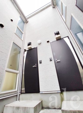 ディアコート神楽坂のロビー