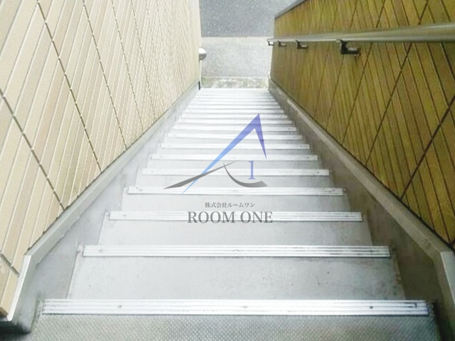 Ｋ－ＦＬＡＴのその他共用部分|共用階段です。