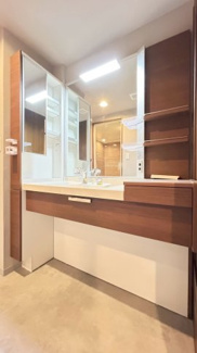 【独立洗面台】 | ライオンズマンション川西滝山 | 独立洗面台