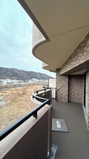 【バルコニー】 | ライオンズマンション川西滝山 | バルコニー