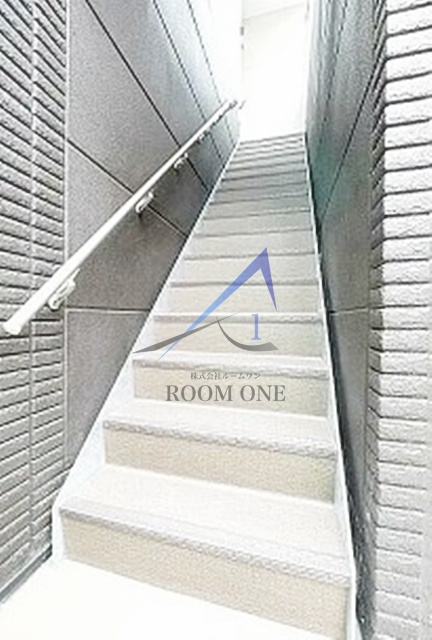 ハーモニーテラス向島Ⅱのその他共用部分|共用階段です。