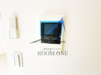 イクシオ　トウカイのセキュリティ|モニター付きインターホンです。