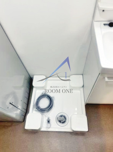 グランクオール浅草の設備|洗濯機置き場です。