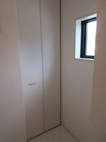 【仲介手数料無料】新築戸建　東松山市松葉町3-11-32（全2棟）の収納