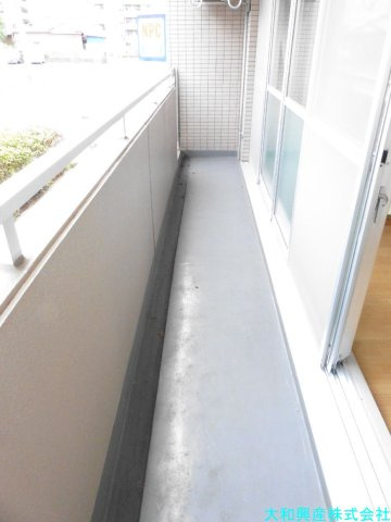 コンフォートソシアKのバルコニー