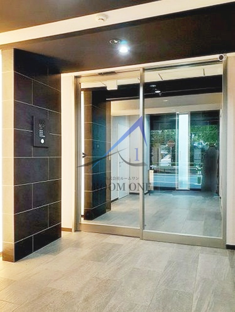 ヒカルサ滝野川のエントランス|エントランスです。