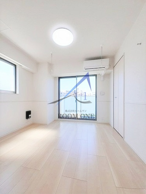 ヒカルサ滝野川の居間・リビング|洋室のお部屋です。