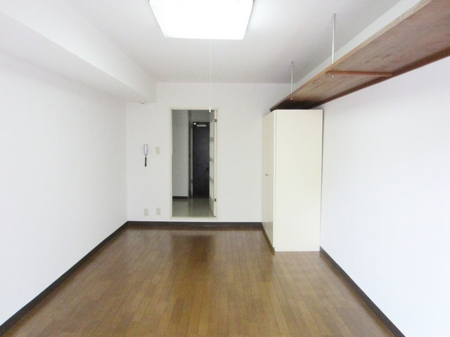 アルファ王子本町ＷＥＳＴの洋室|家具もラクラク設置！