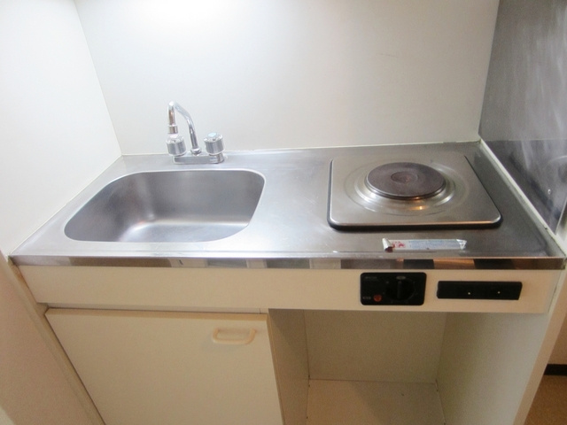 アルファ王子本町ＷＥＳＴのキッチン|1口コンロのキッチンです。