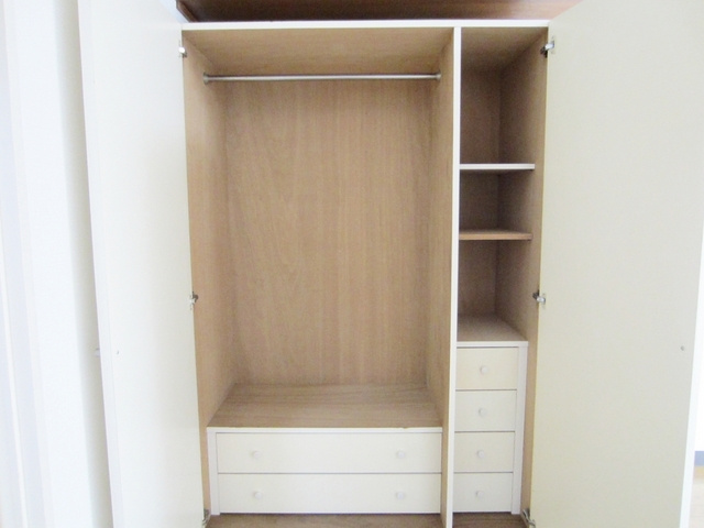 アルファ王子本町ＷＥＳＴの収納|システム収納付きで機能的！