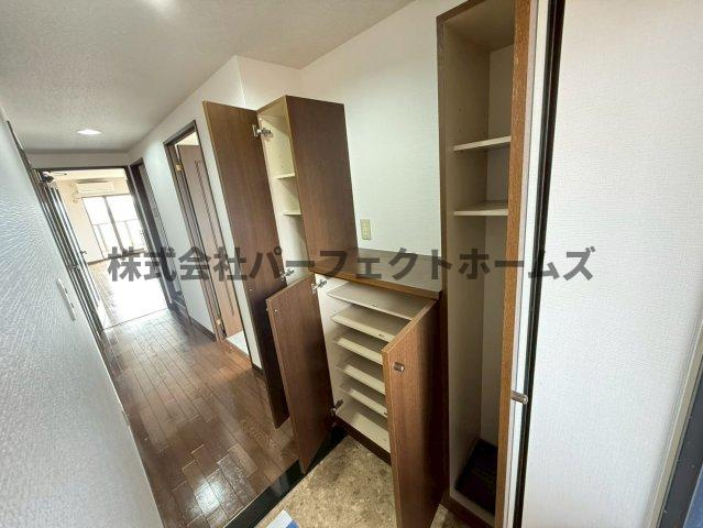 ダイアパレス枚方サウスピアの収納|たっぷりとした収納スペースです