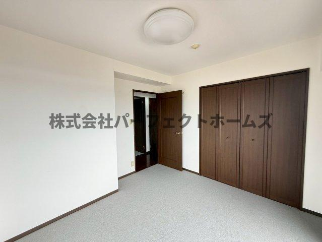 ダイアパレス枚方サウスピアの洋室|コンパクトで使いやすい洋室です