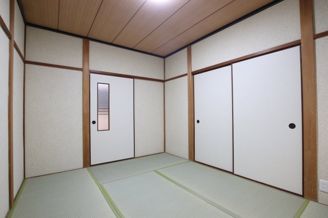 【和室】 | 堺市東区日置荘西町5丁車庫付貸家