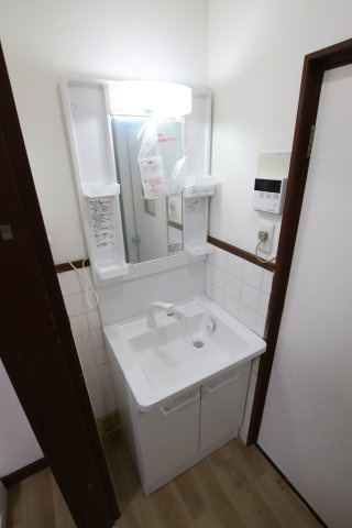 【独立洗面台】 | 堺市東区日置荘西町5丁車庫付貸家