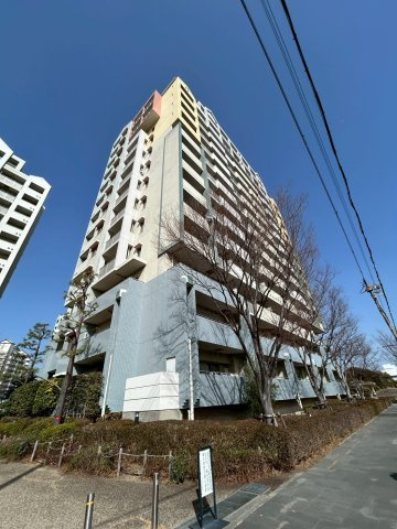 神戸市東灘区向洋町中３丁目の賃貸マンションの外観
