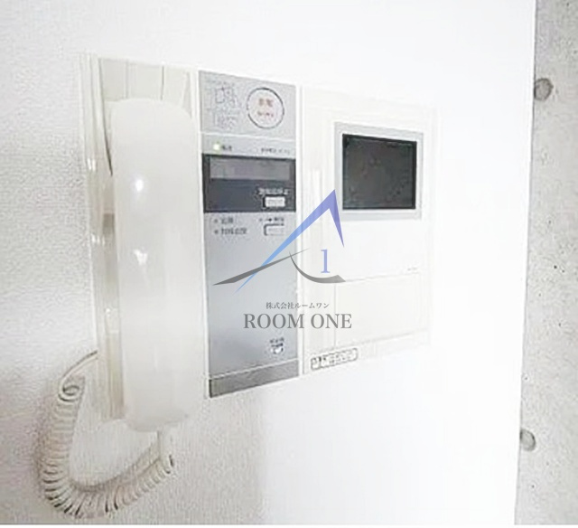 レジオス動坂のセキュリティ|モニター付きインターホンです。