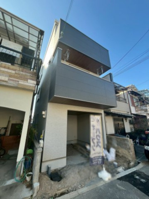 【外観】 | 鶴見区安田３丁目新築戸建 | 断熱等級4｜茨田北小学校徒歩8分｜シューズクローゼット・収納豊富