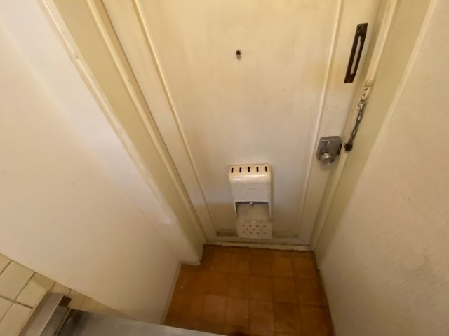 ※原状回復工事前の写真です。